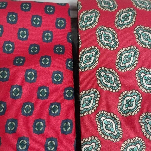 2 Silk Claybrooke Ties....EUC - Picture 4 of 4